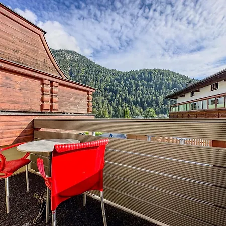 Albrecht Apartment *