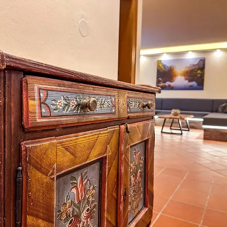 Albrecht Apartment *